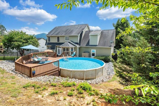 5177 Arrowhead TRL, Salem, VA 24153
