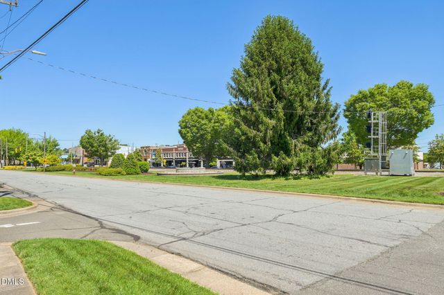 1066 Winding Spring Drive, Mebane, NC 27302