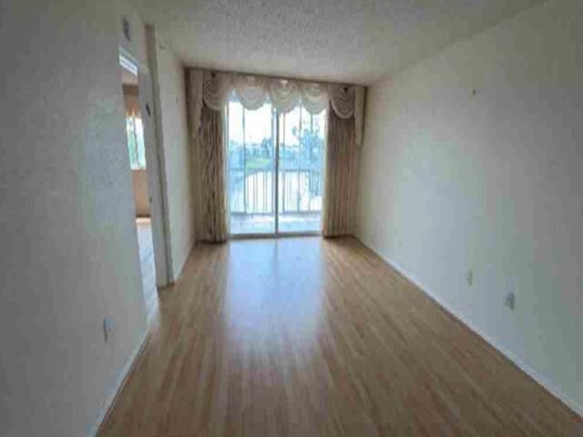 9563 WELDON Circle D311, Tamarac, FL 33321
