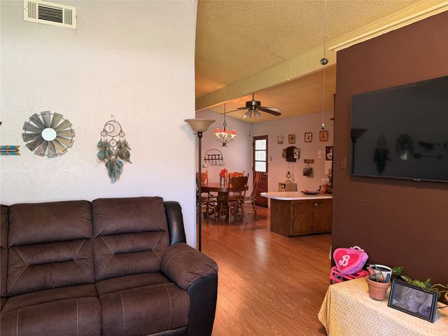 400 N Bean Street, Howe, TX 75459