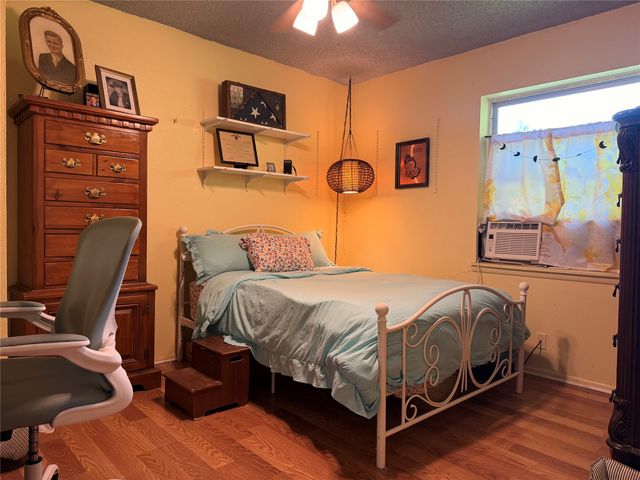 400 N Bean Street, Howe, TX 75459