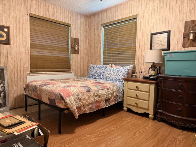 400 N Bean Street, Howe, TX 75459