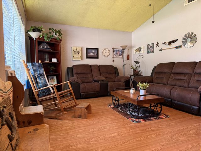400 N Bean Street, Howe, TX 75459