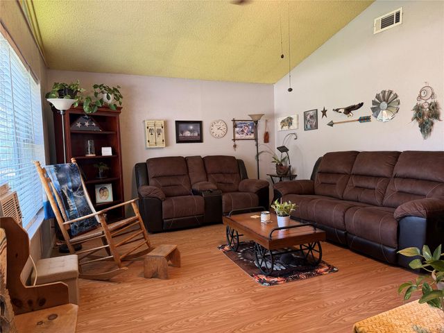 400 N Bean Street, Howe, TX 75459