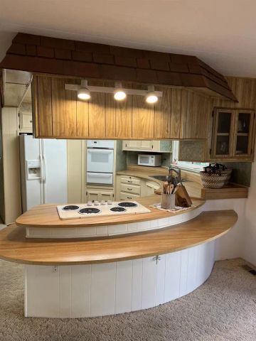 18218 Paradise Mountain Rd space 83, Valley Center, CA 92082