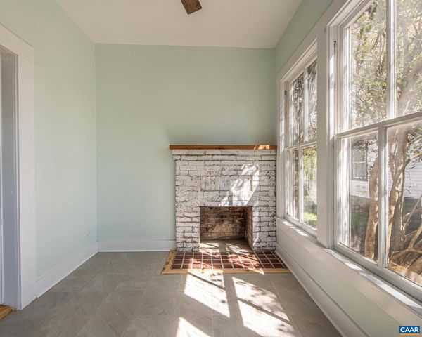 125 SOUTH ST, Louisa, VA 23093