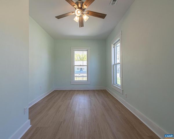 125 SOUTH ST, Louisa, VA 23093