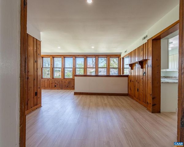 125 SOUTH ST, Louisa, VA 23093