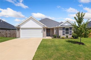 421 Coconut Lane, Centerton, AR 72719