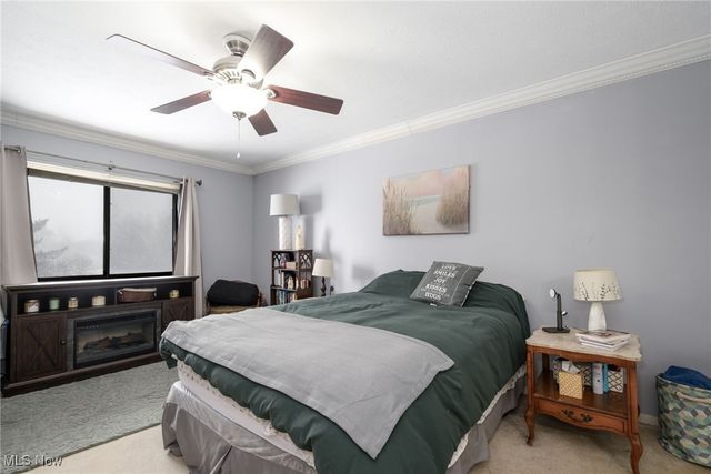 864 Kirkwall Drive, Akron, OH 44321