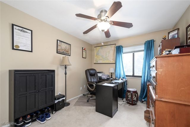 864 Kirkwall Drive, Akron, OH 44321