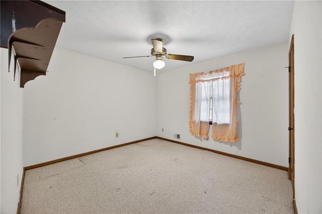 70 Hager Drive, Riverdale, GA 30274
