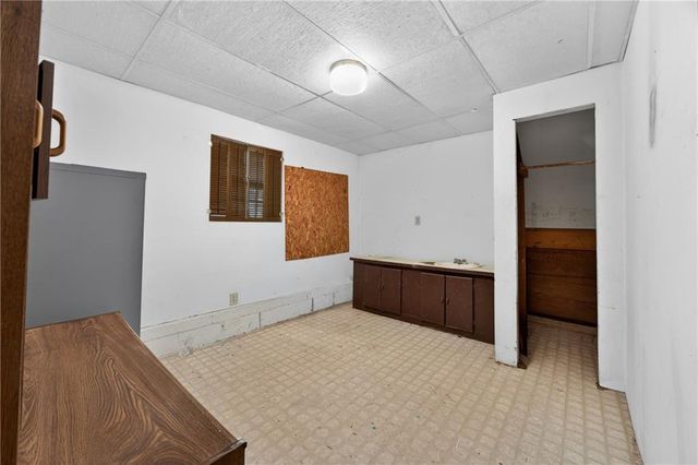 70 Hager Drive, Riverdale, GA 30274