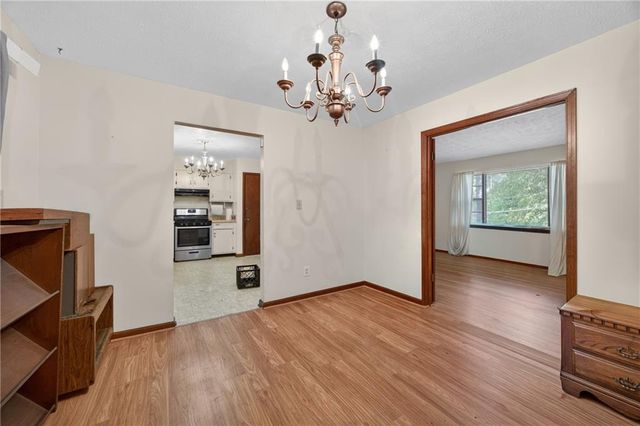 70 Hager Drive, Riverdale, GA 30274