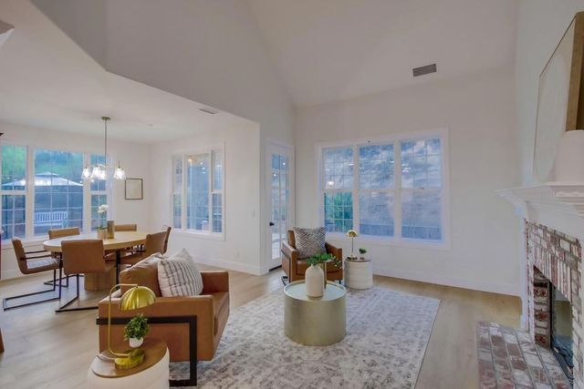 2543 Daisy Ln, Fallbrook, CA 92028