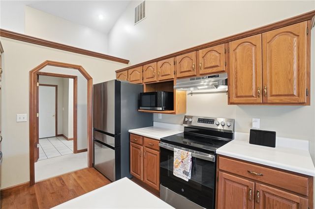 75 Myers Farm Court, Springboro, OH 45066
