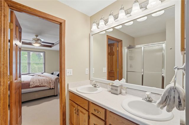 75 Myers Farm Court, Springboro, OH 45066