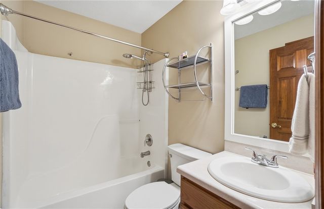 75 Myers Farm Court, Springboro, OH 45066