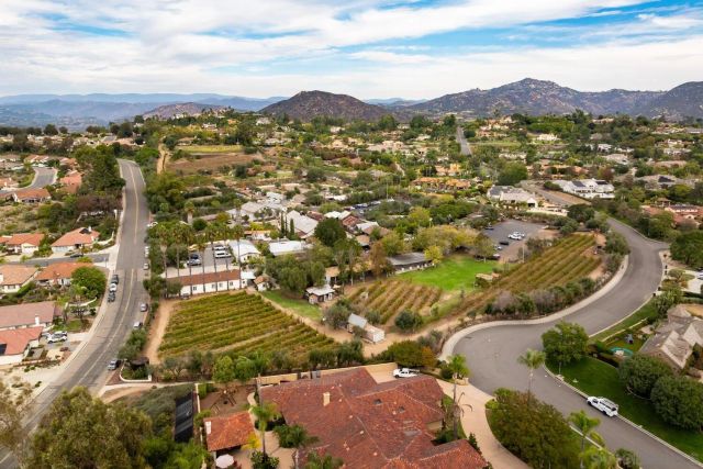 12872 Circulo Dardo, San Diego, CA 92128