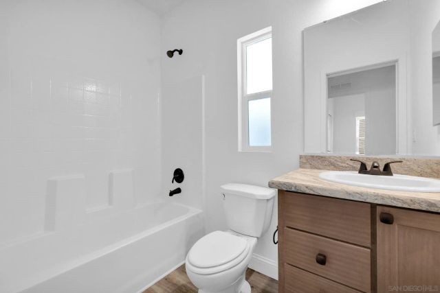 1315 Pepper Dr. 90, El Cajon, CA 92021