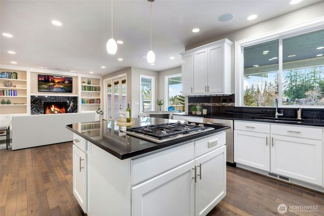 15021 Willow Drive, Marysville, WA 98271