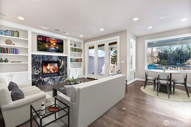 15021 Willow Drive, Marysville, WA 98271