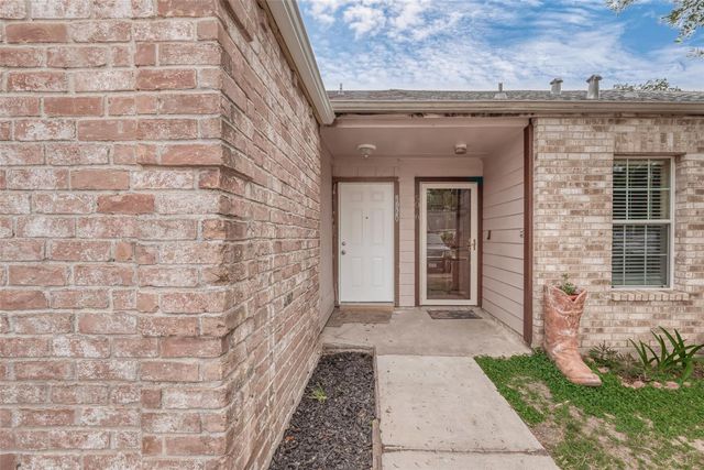 5020 Ridgevan Drive, Houston, TX 77053