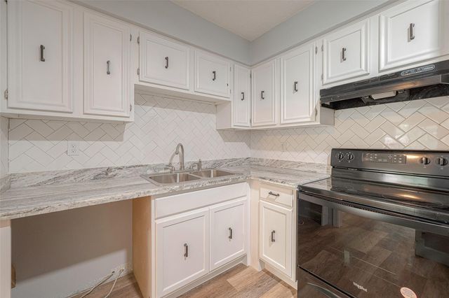 5020 Ridgevan Drive, Houston, TX 77053
