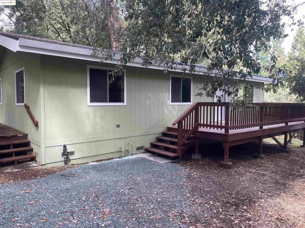 21818 Fallview Dr, Sonora, CA 95370