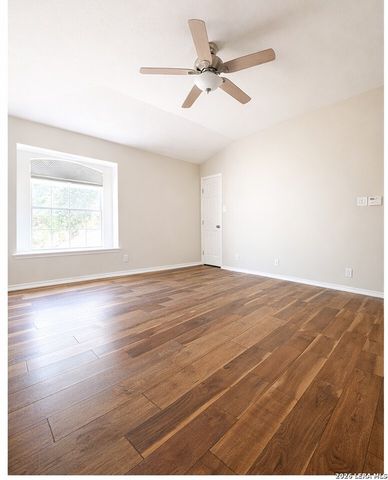 5111 Stormy Dawn, San Antonio, TX 78247