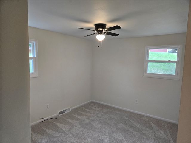 495 Pierson Run Rd, Plum Boro, PA 15239