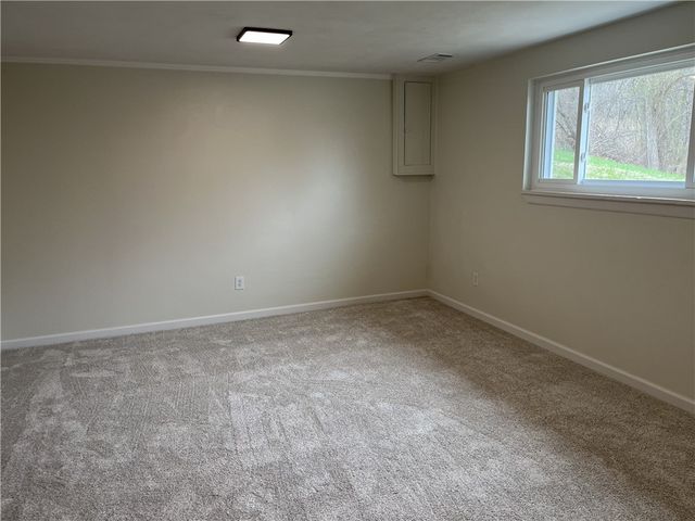 495 Pierson Run Rd, Plum Boro, PA 15239