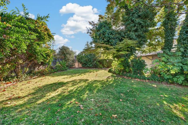6628 6th St, Rio Linda, CA 95673