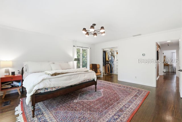 21 McIntosh Rd, Hilton Head Island, SC 29926