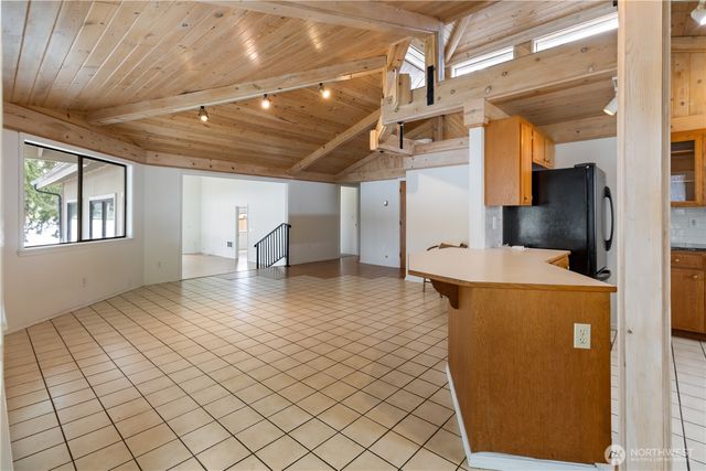 181 E Dabob Road, Shelton, WA 98584