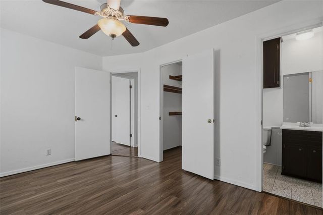 522 S Meadow Lane, Mustang, OK 73064