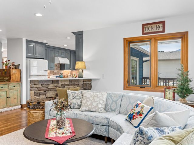 1951 Crags Ct, Estes Park, CO 80517