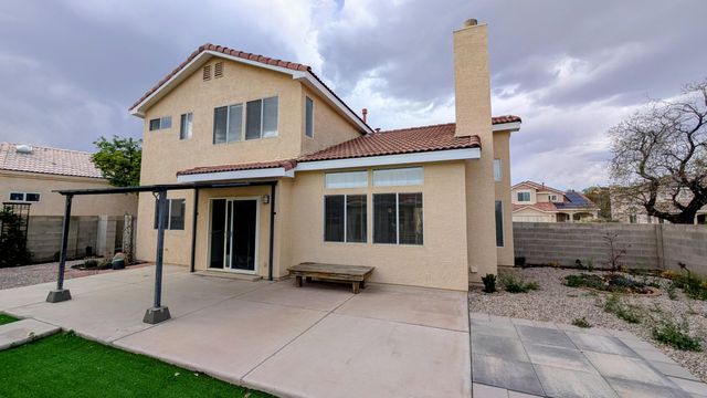 4214 Skyview Crest Road NW, Albuquerque, NM 87114