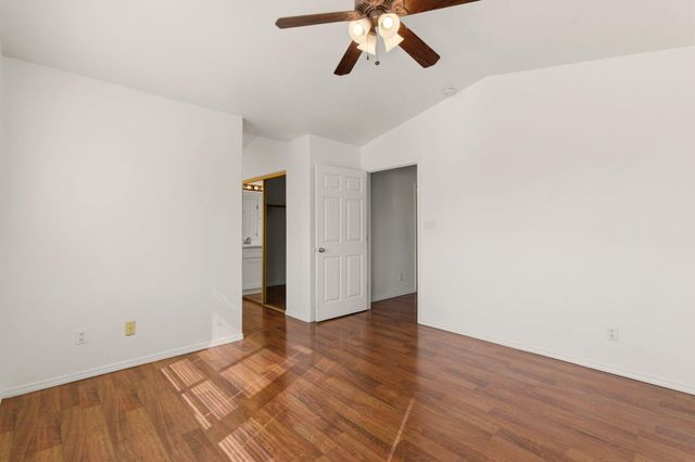 4214 Skyview Crest Road NW, Albuquerque, NM 87114