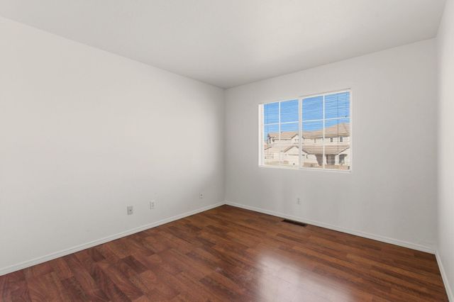 4214 Skyview Crest Road NW, Albuquerque, NM 87114