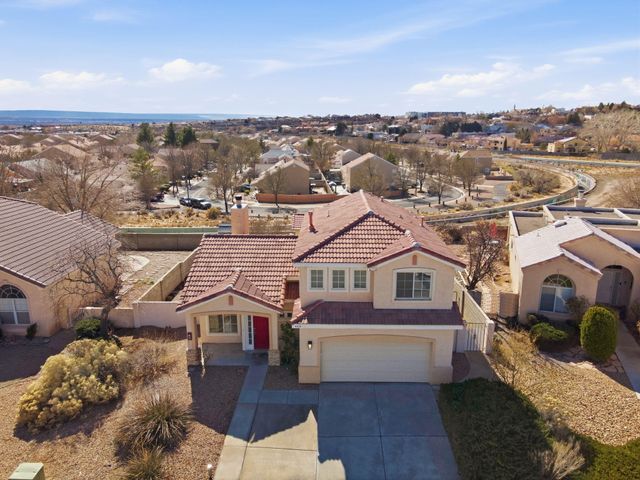 4214 Skyview Crest Road NW, Albuquerque, NM 87114