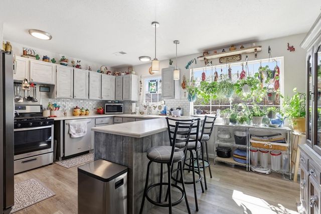 1212 Mimbres Street SW, Albuquerque, NM 87121