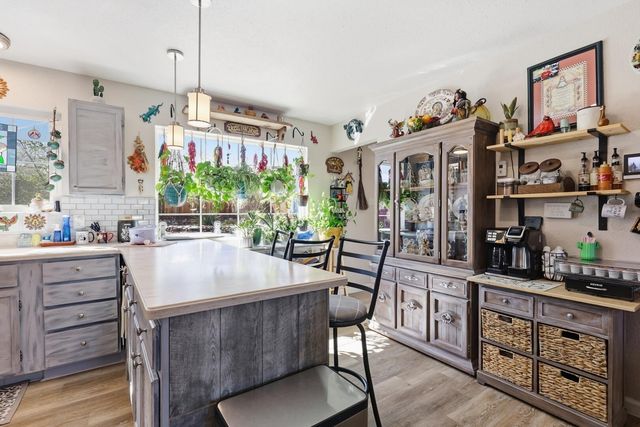 1212 Mimbres Street SW, Albuquerque, NM 87121