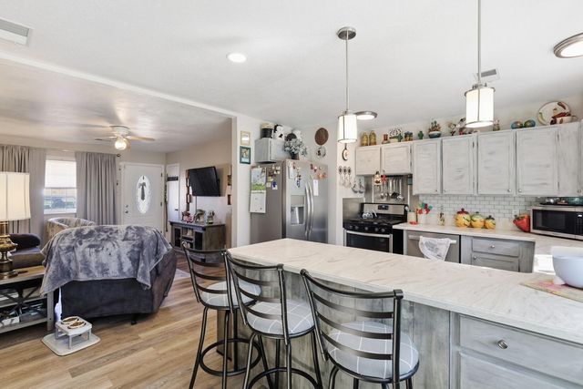 1212 Mimbres Street SW, Albuquerque, NM 87121