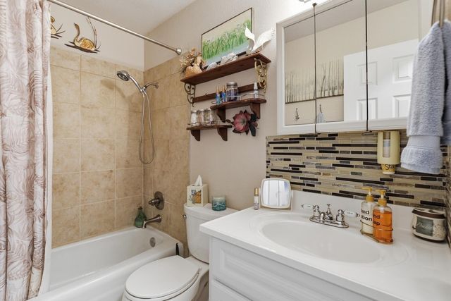 1212 Mimbres Street SW, Albuquerque, NM 87121