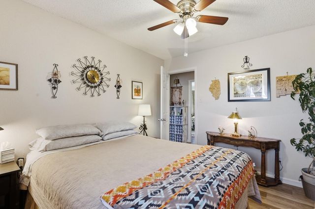 1212 Mimbres Street SW, Albuquerque, NM 87121