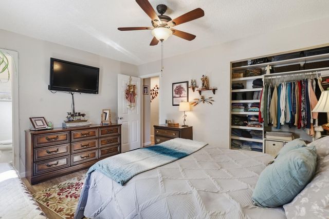 1212 Mimbres Street SW, Albuquerque, NM 87121