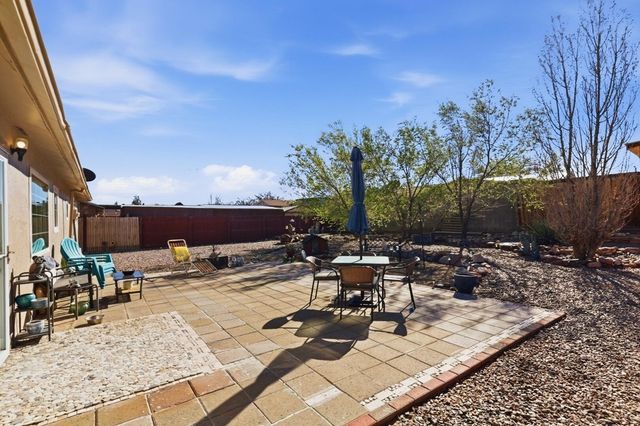 1212 Mimbres Street SW, Albuquerque, NM 87121