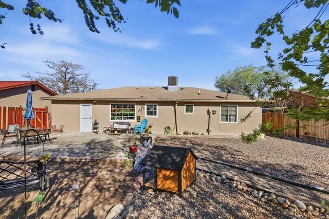 1212 Mimbres Street SW, Albuquerque, NM 87121