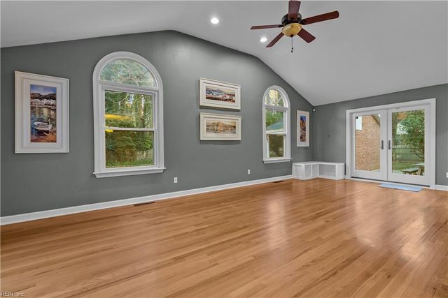 3416 Green Holly CRES, Virginia Beach, VA 23452